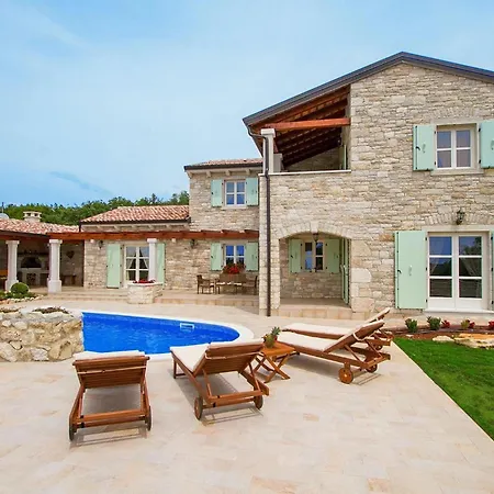 Holiday home Mara